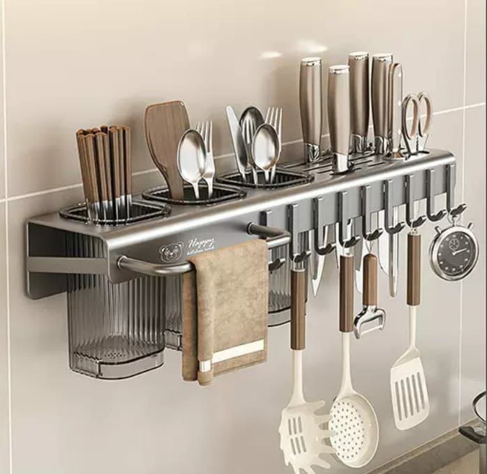 Wall mounted shelves