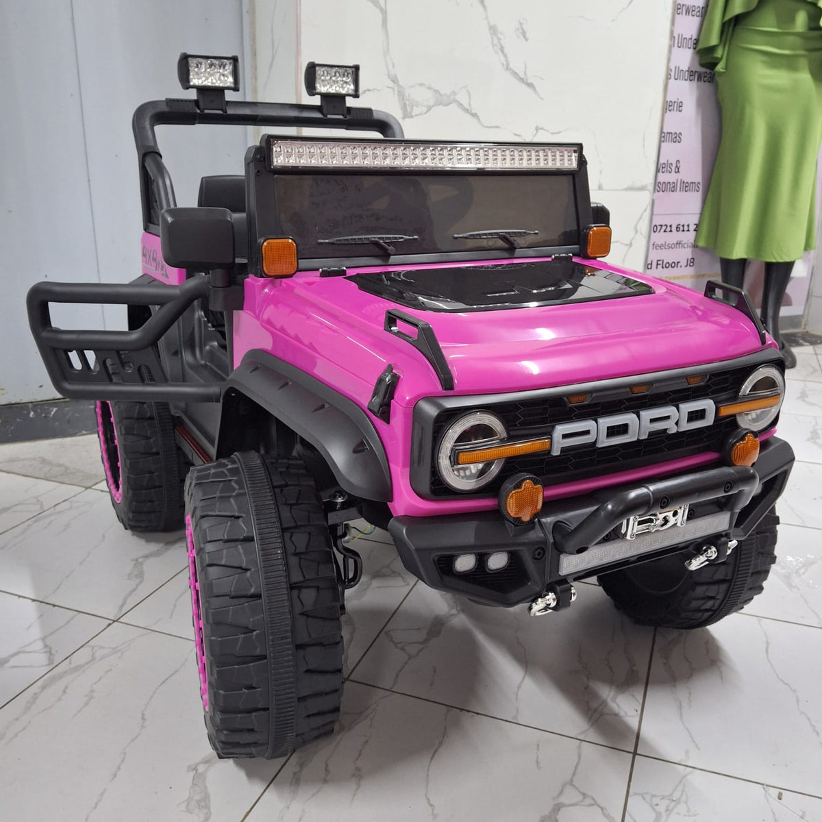 Kids 4×4 jeep wrangler