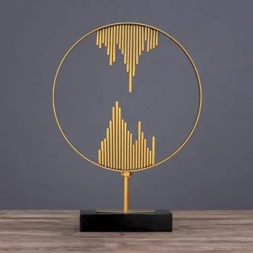 GEOMETRIC METAL ORNAMENT WITH A MARBLE BASE