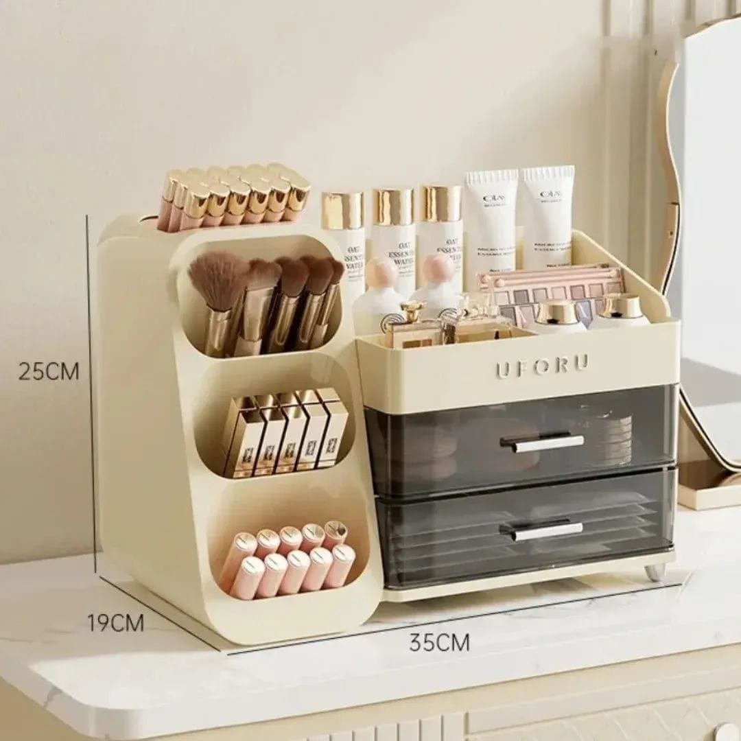 Makeup storage box/cosmetic organizer