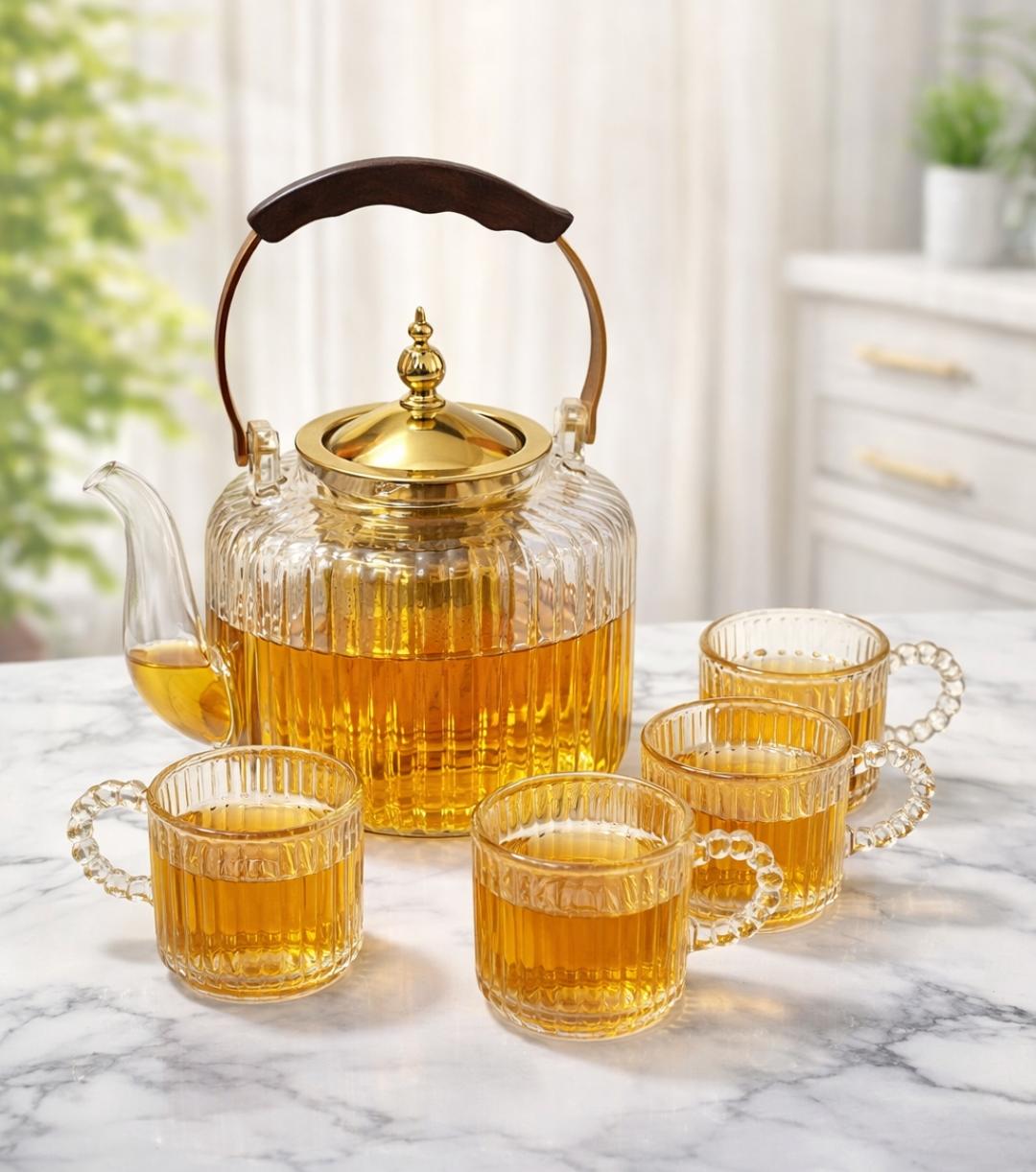 BOROSILICATE GLASS TEA POT WITH INFUSER AND CUPS
