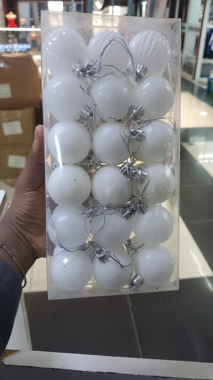 36pc set Christmas Bubble