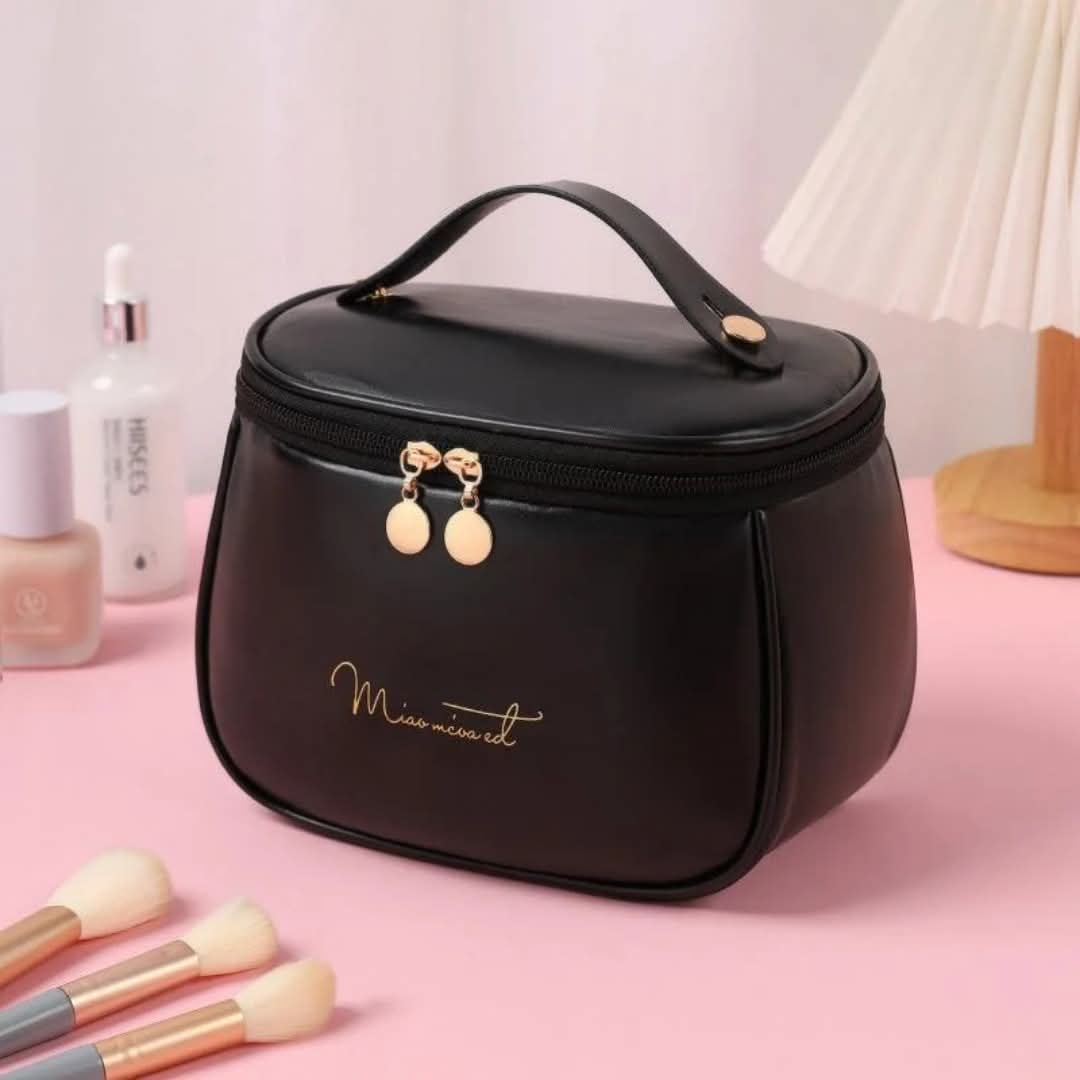 Make up / cosmetic travel bag