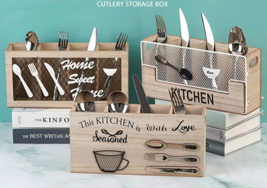 Wooden cutlery holder