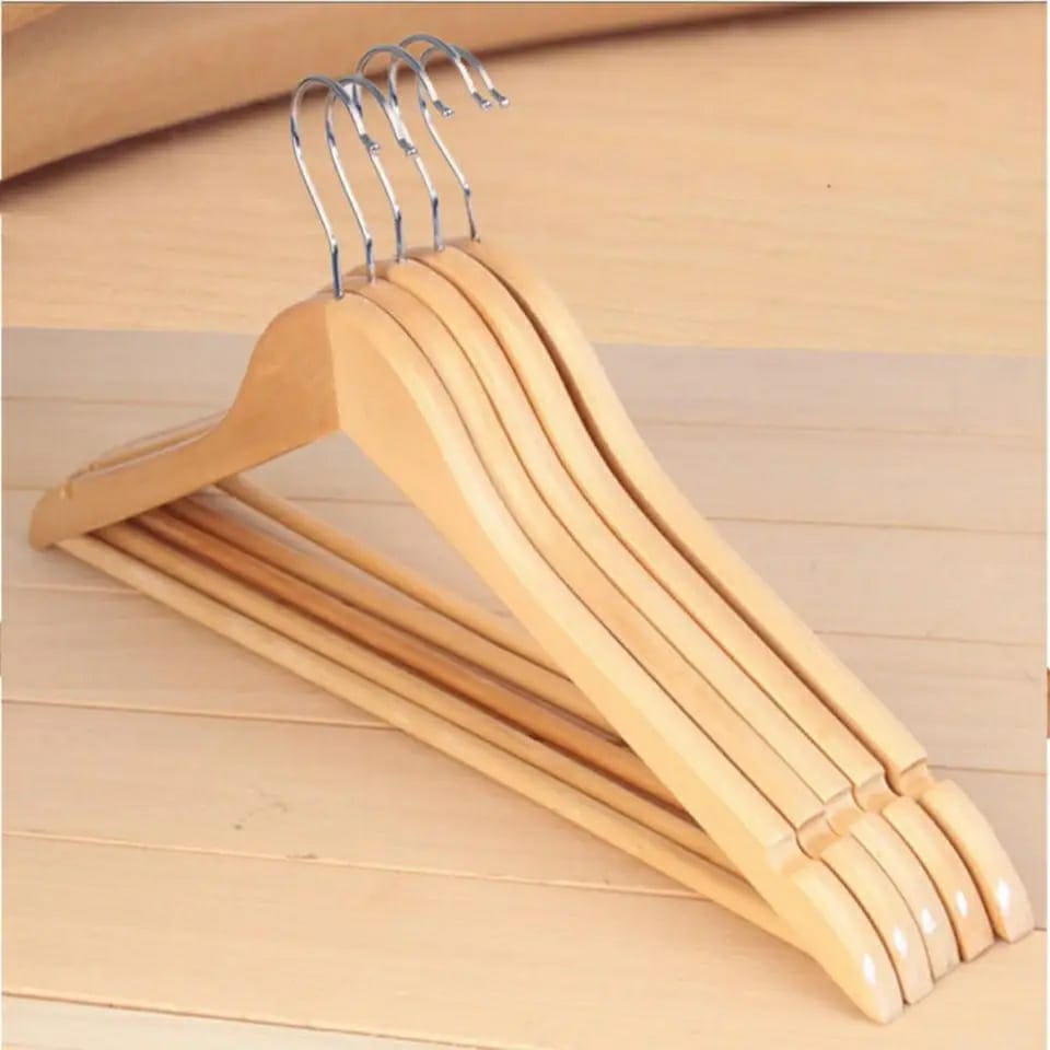 Wooden hangers 
Set of 2pcs