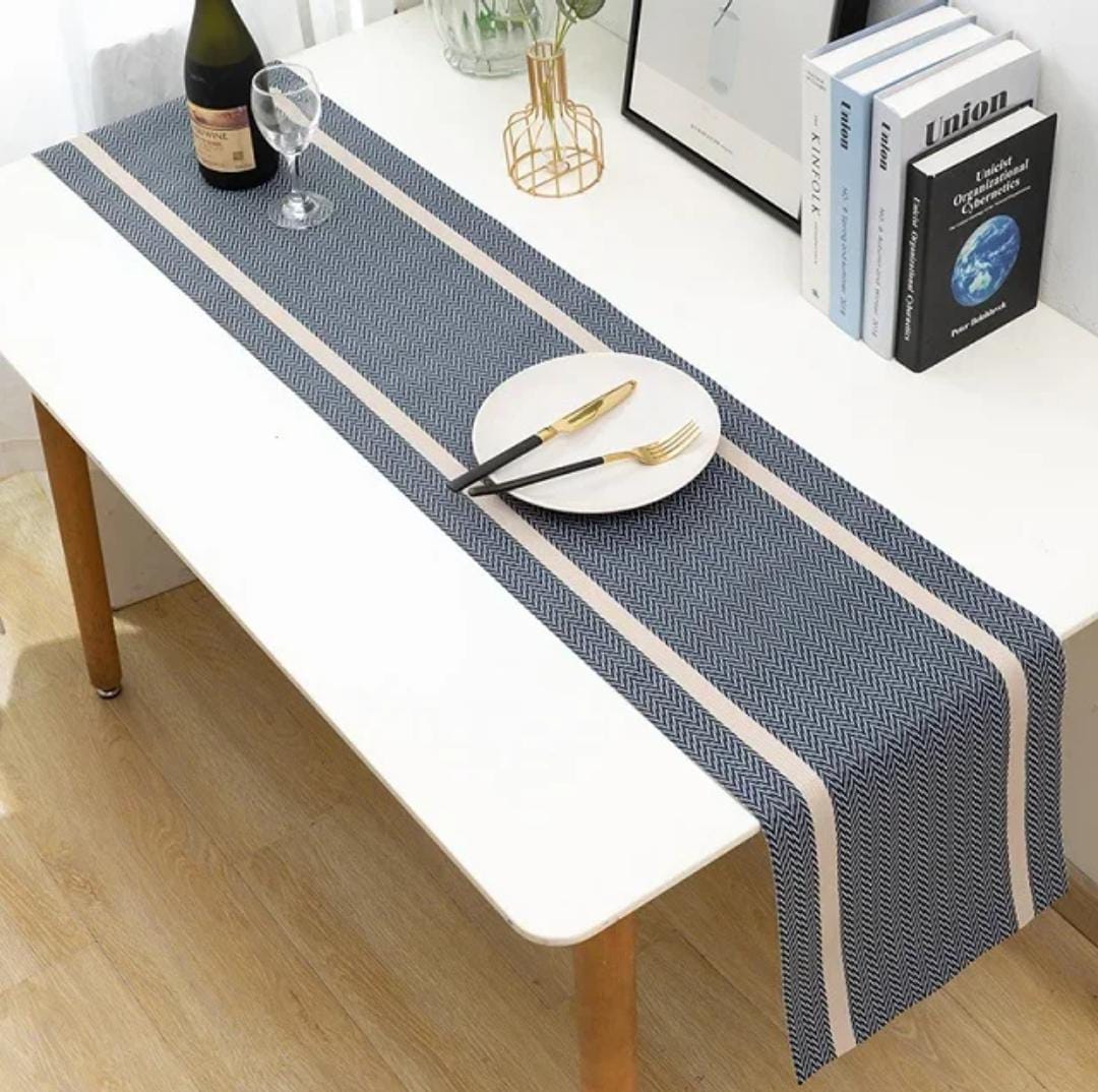 6pcs pvc  table mats plus one table runner