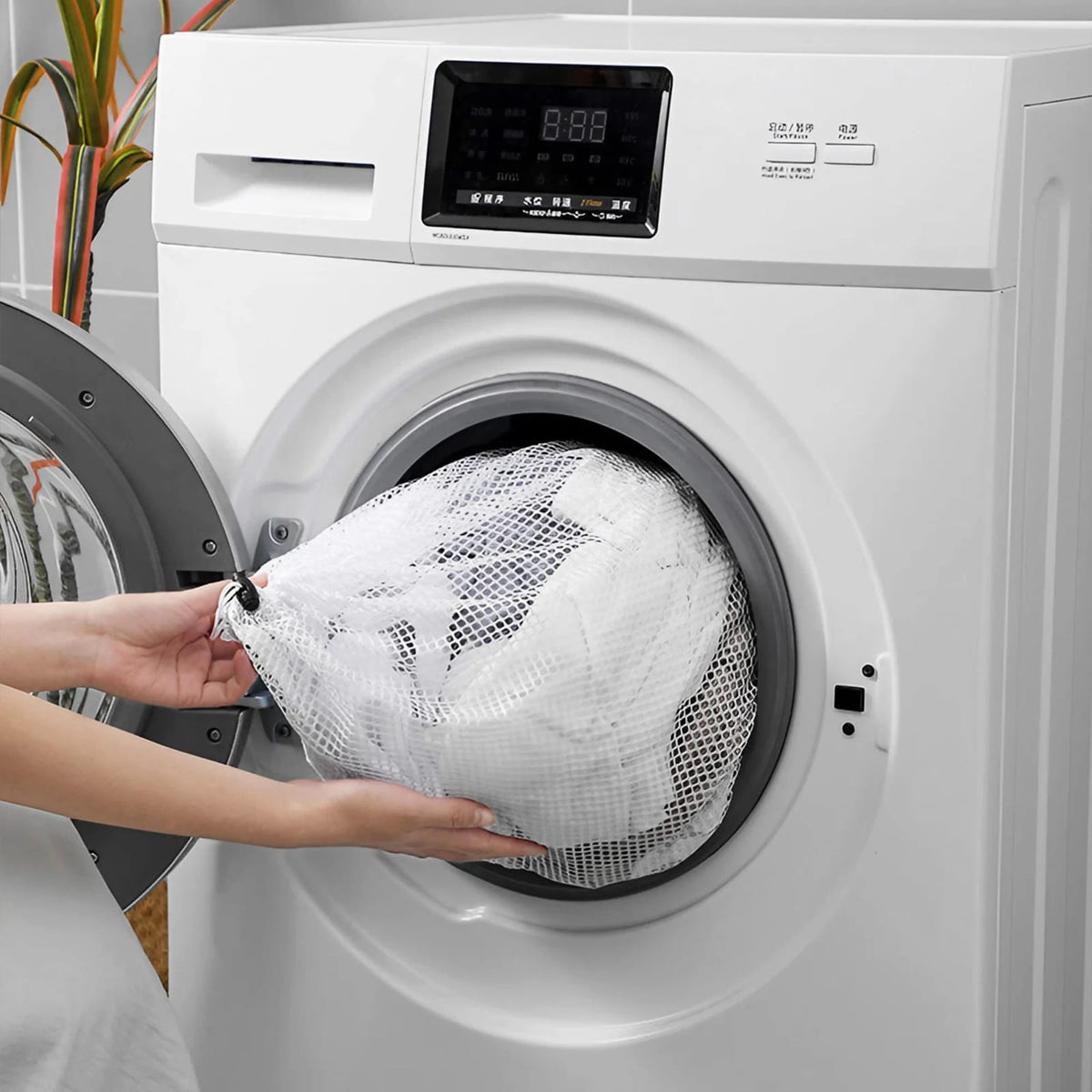 Assorted large size laundry basket