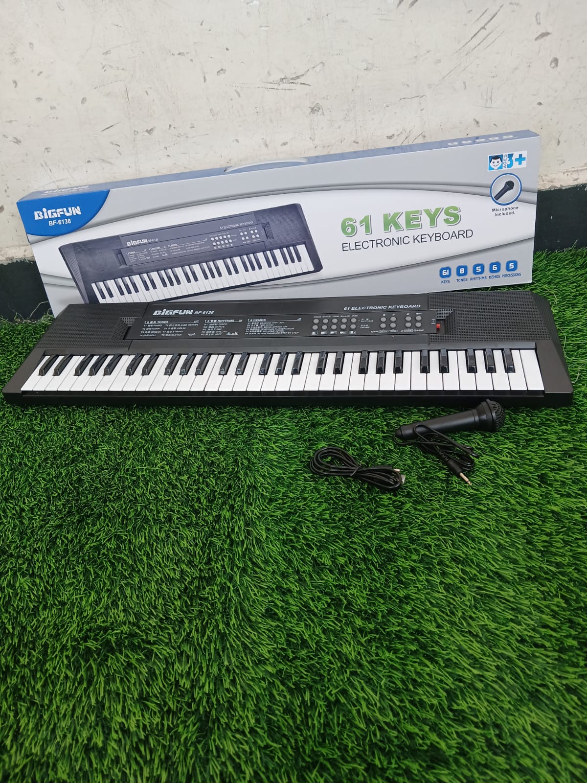 61keys Electronic keyboard.