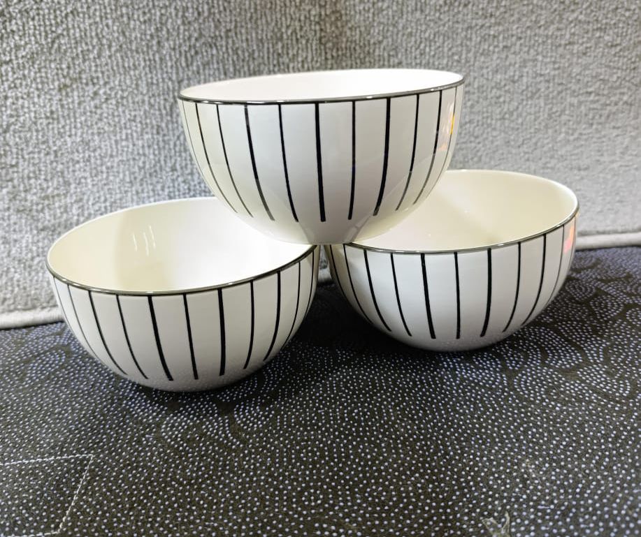 Ceramic bowls
