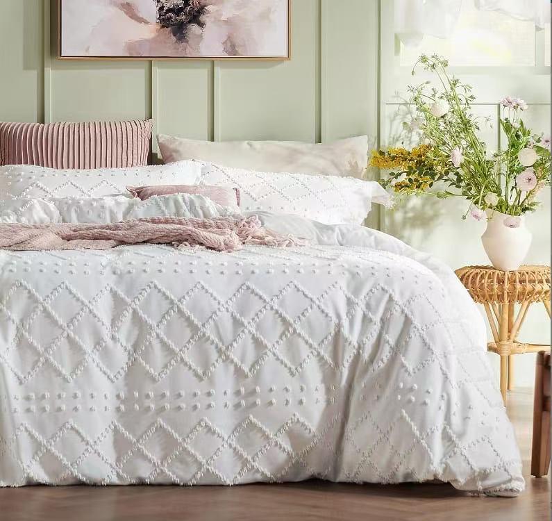 Tufted design duvet covers