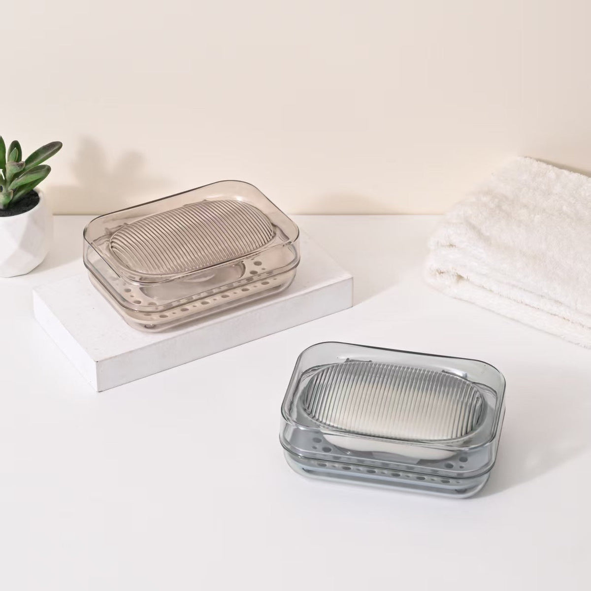 Accessible Luxury One-Piece Soap Box