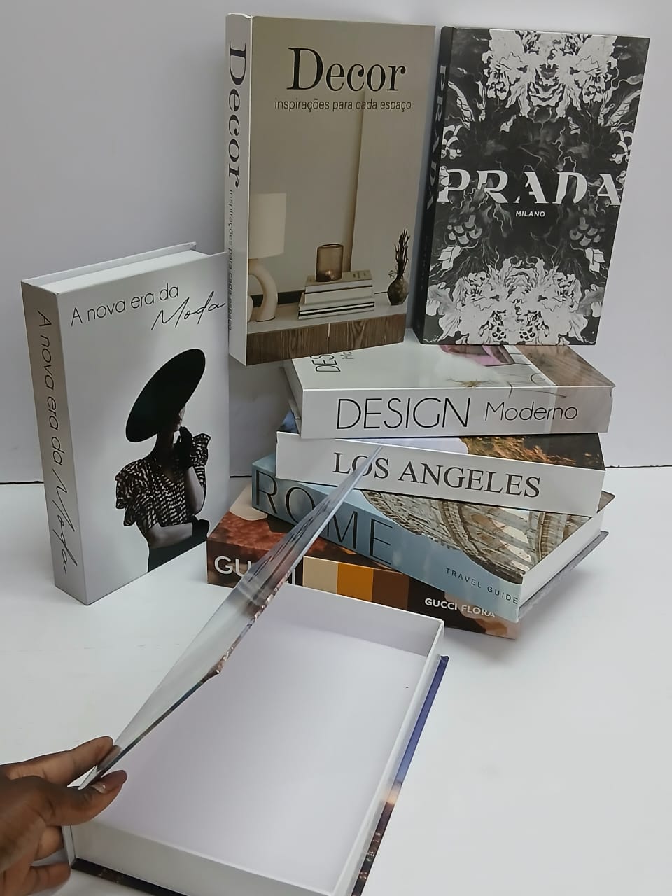HARD GLOSS DECO BOOK