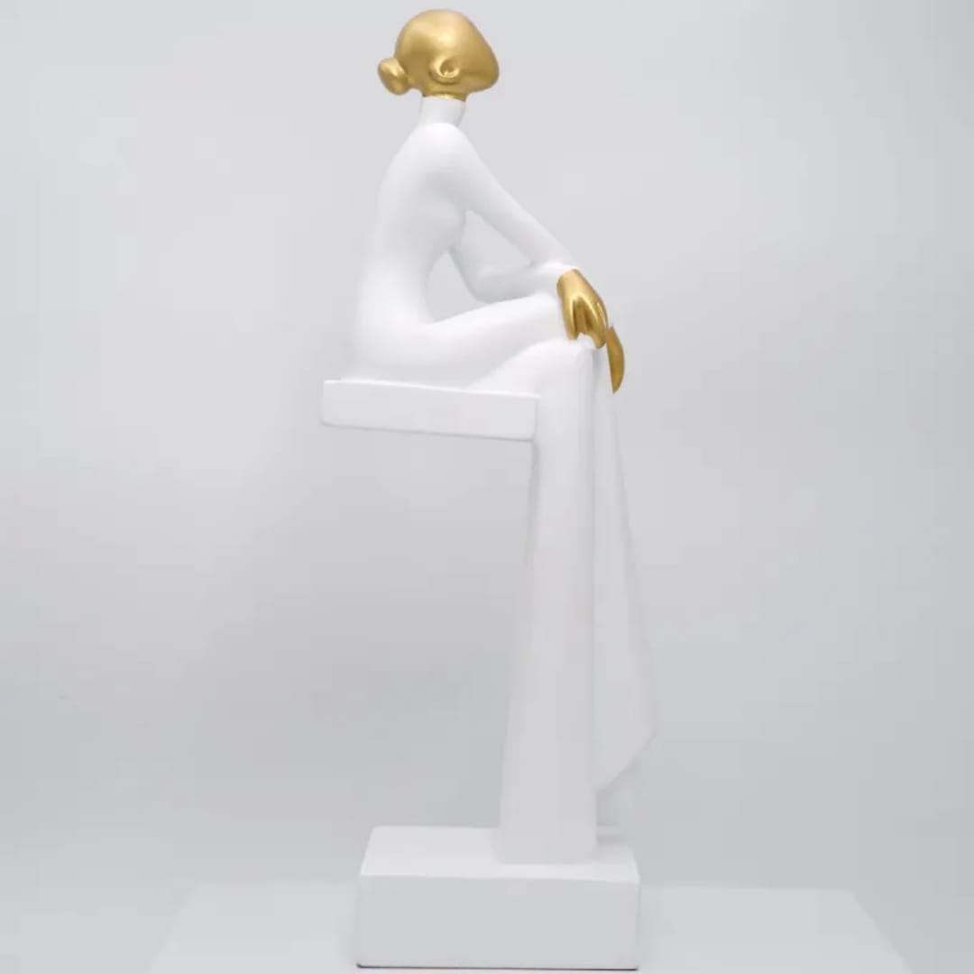 Office/home figure Modeling Resin Table Ornaments