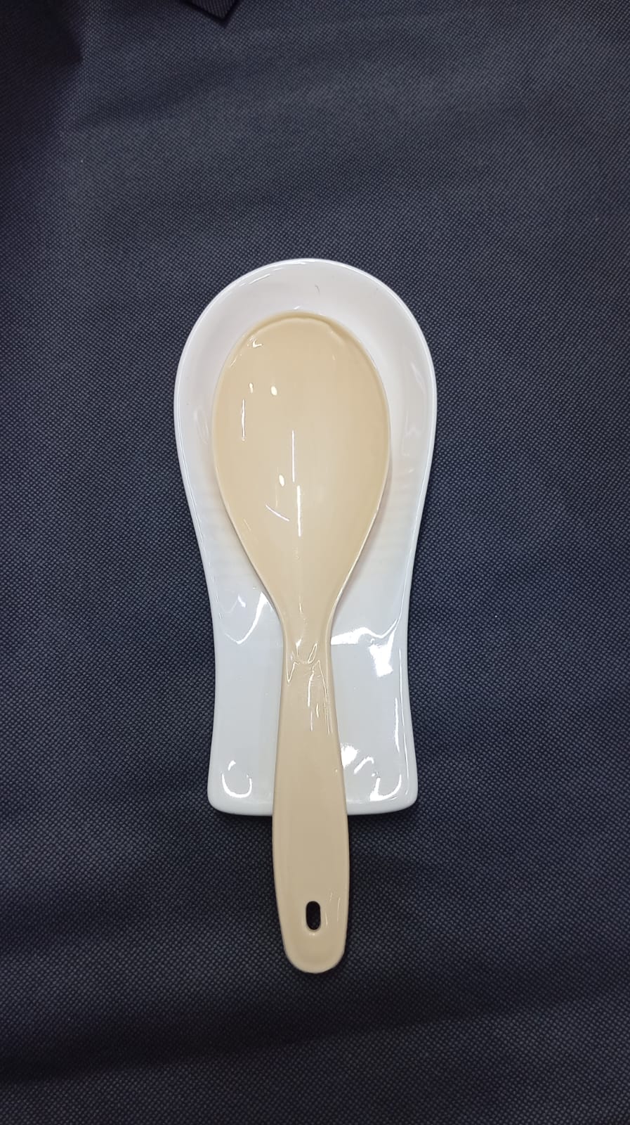 Ceramic spoon rest