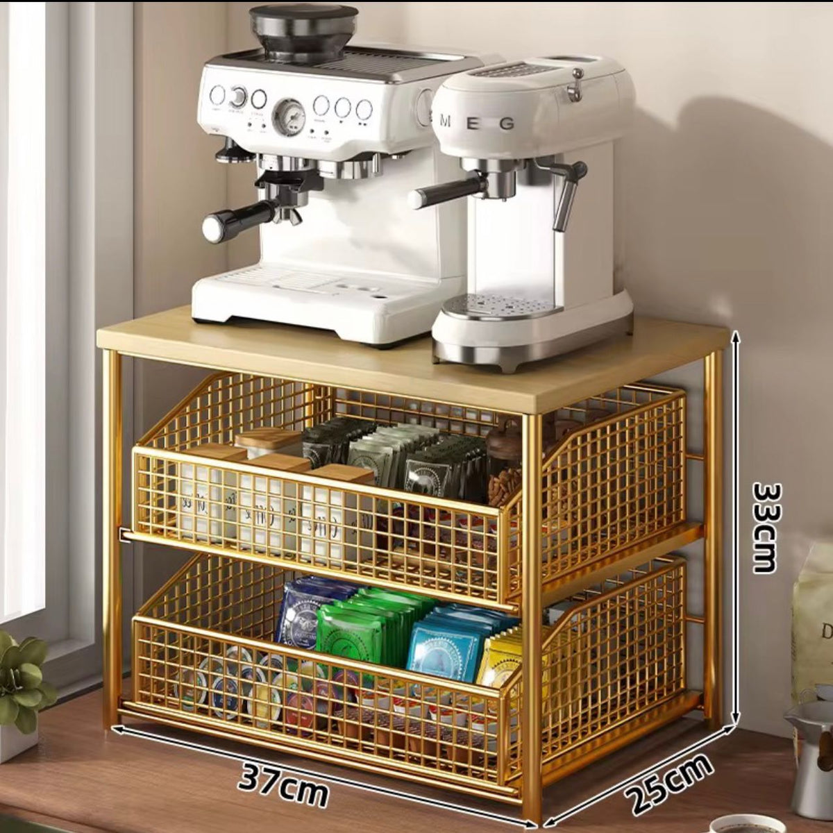 Sturdy multi-layer storage rack
