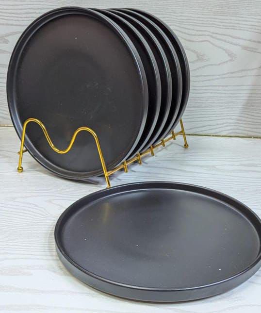 Black ceramic plates