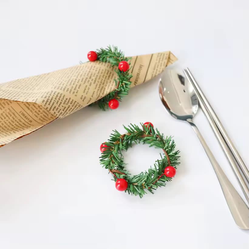 6pcs Christmas Red Fruit PVC Pine Needle Napkin