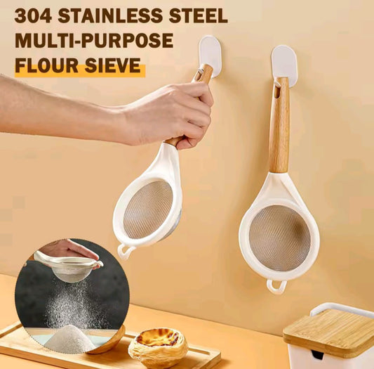Wooden handle stainless steel fine mesh sieve/strainer