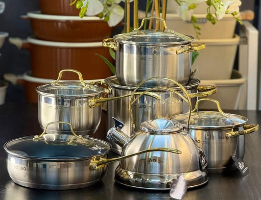12pcs
✓Premium High quality Stainless steel cookware set with Kettle.