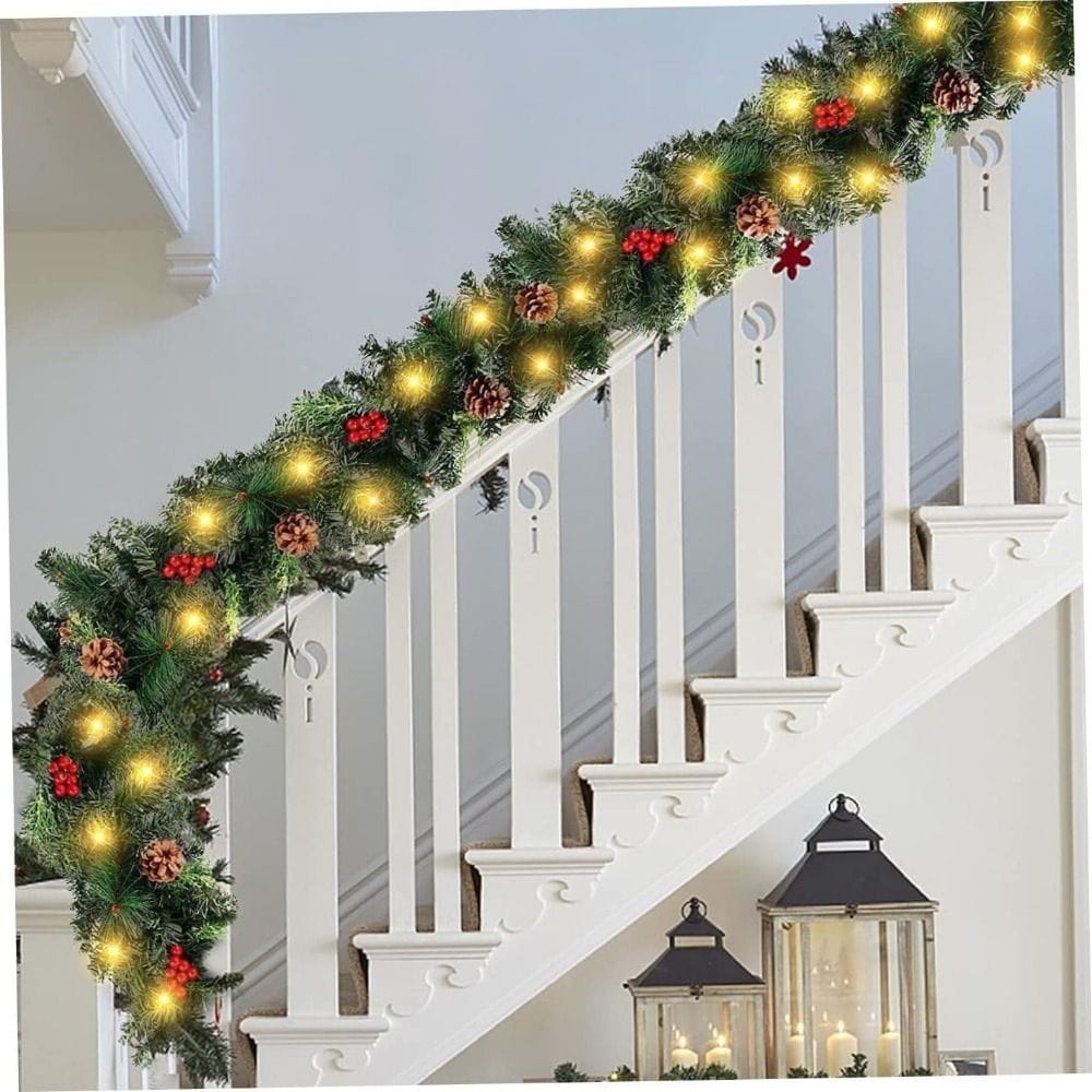 2.7M Christmas Garland decoration with pinecones,red berries