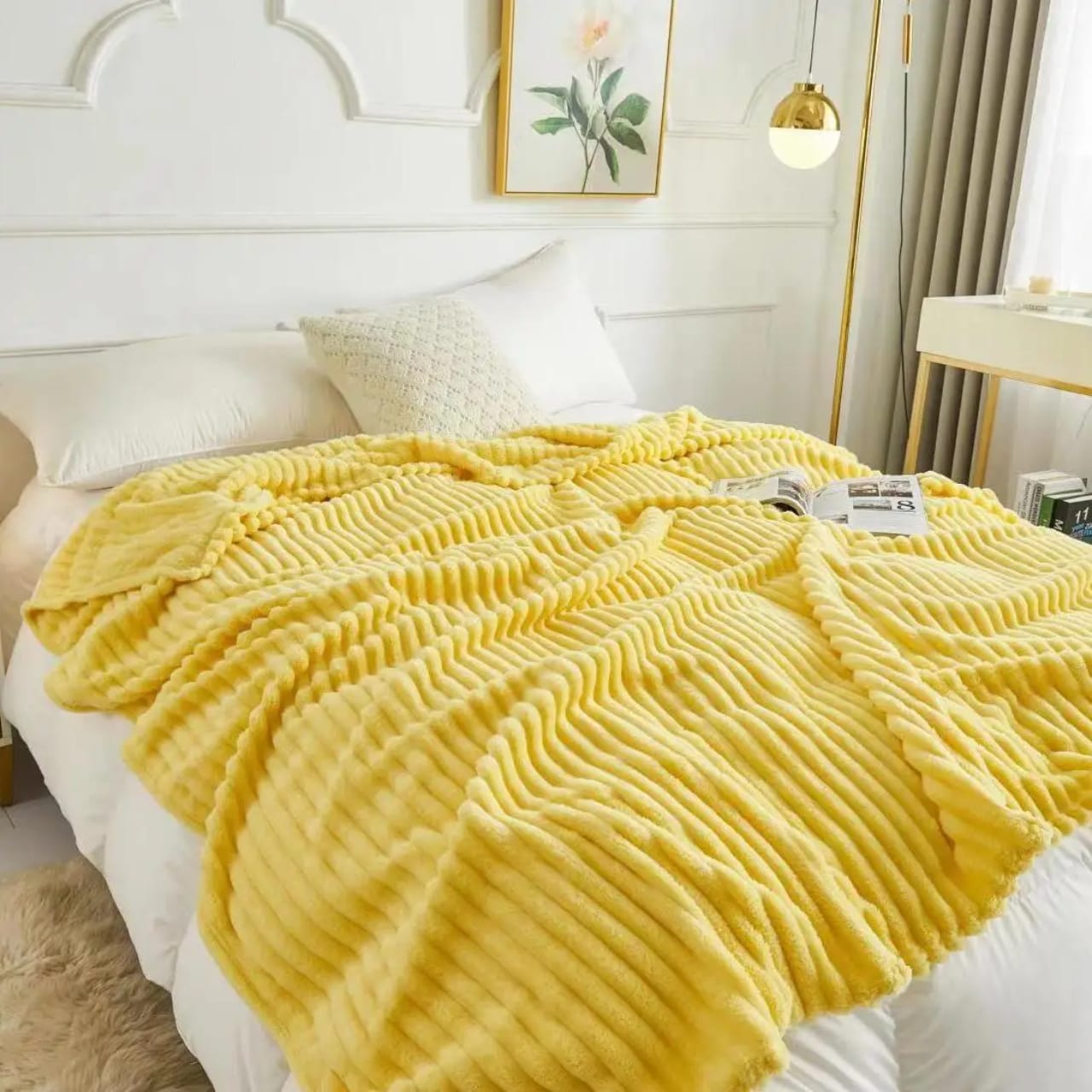 Ultra-soft Fuzzy Fleece Throw Blanket