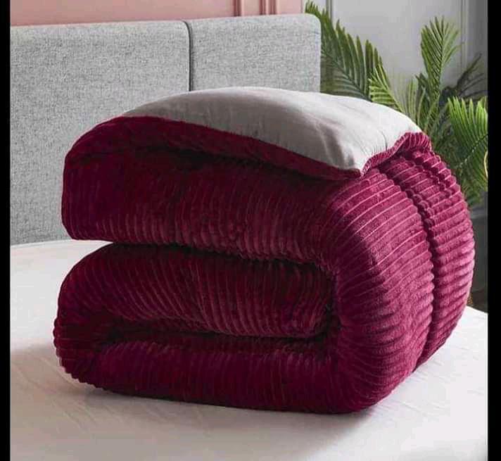 Velvet duvet, one bedsheet and two pillowcase