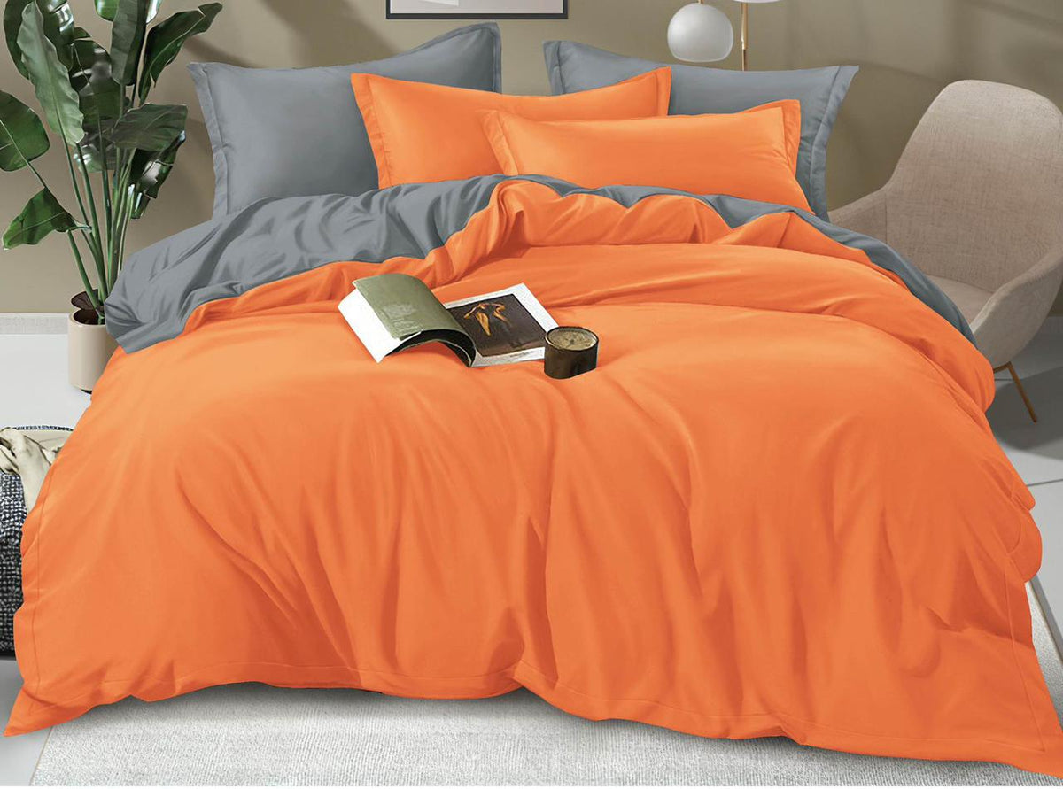 Duvetcover with Bedsheet Four Pillowcases