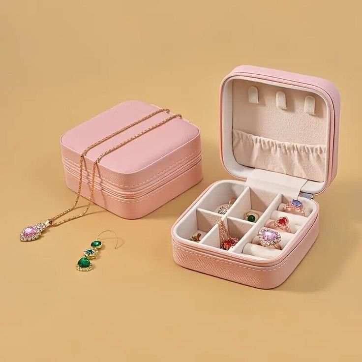 Portable Jewelry Travel Case Organizer/ Portable Mini Storage Boxes Display For Rings,Earrings, Necklaces etc