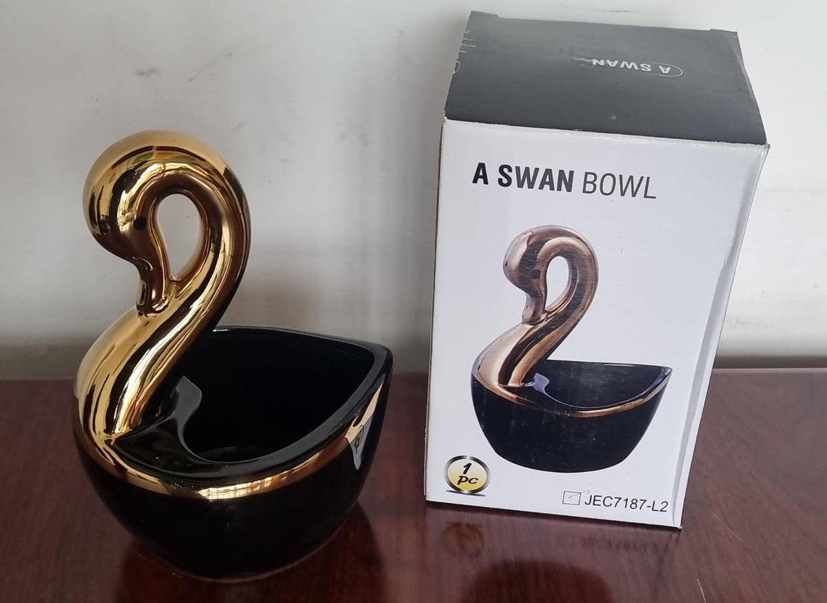 Decorative swan bowl