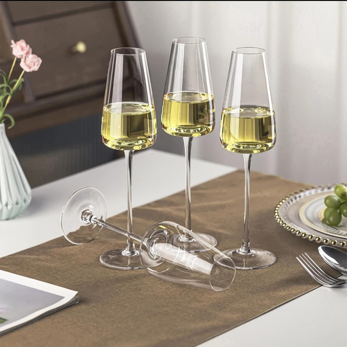 High quality unique and stylish long stem wine/champagne glasses