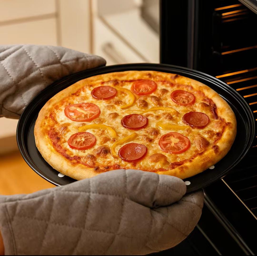 Non stick perforated PIZZA PAN