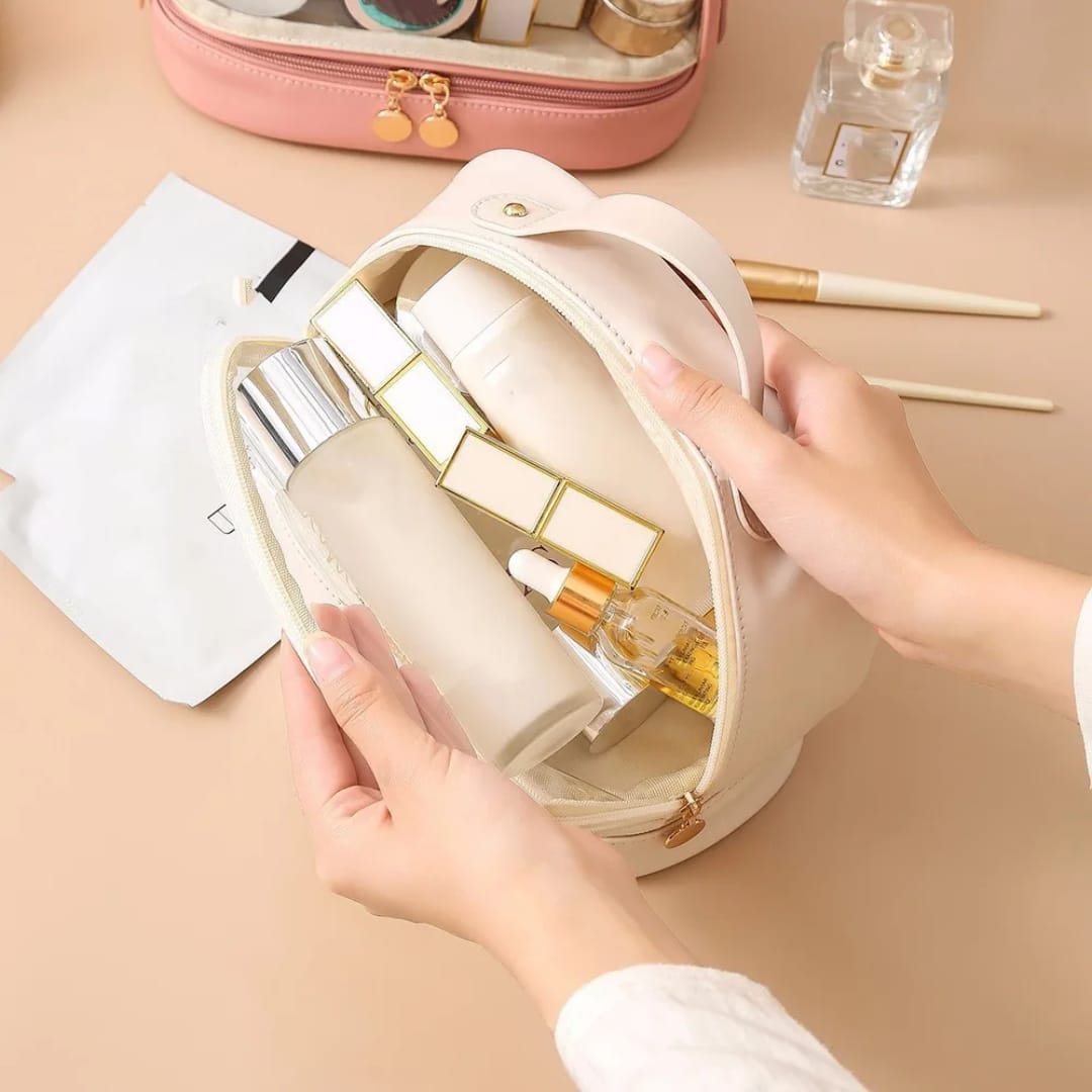 New cosmetic bags