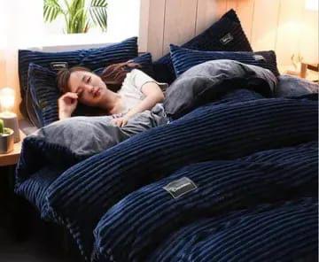 Velvet duvet, one bedsheet and two pillowcase