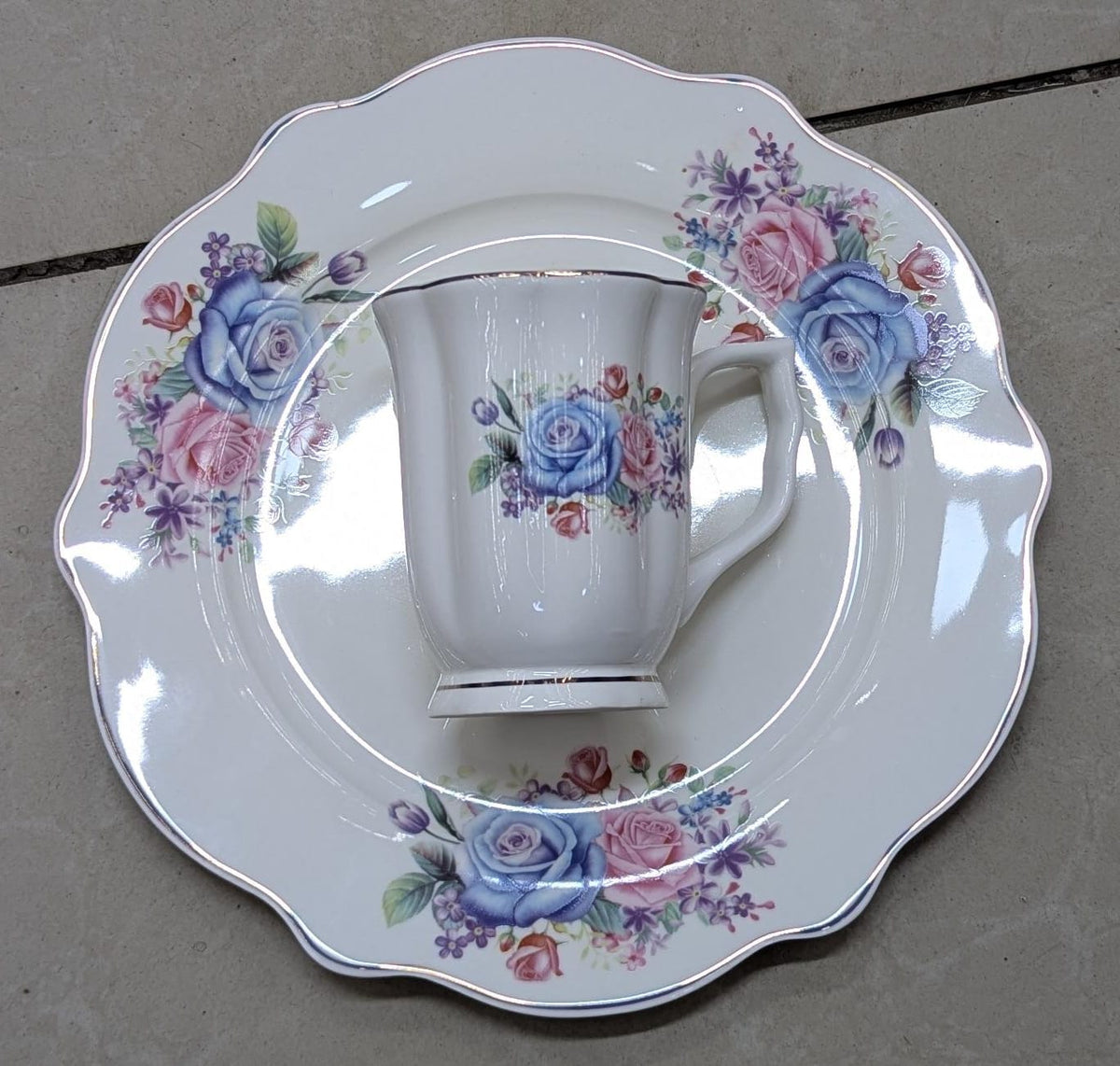 12pc Vintage fine bone china floral set with gold rim