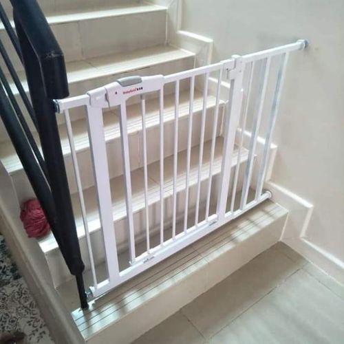 safety gate 83cm