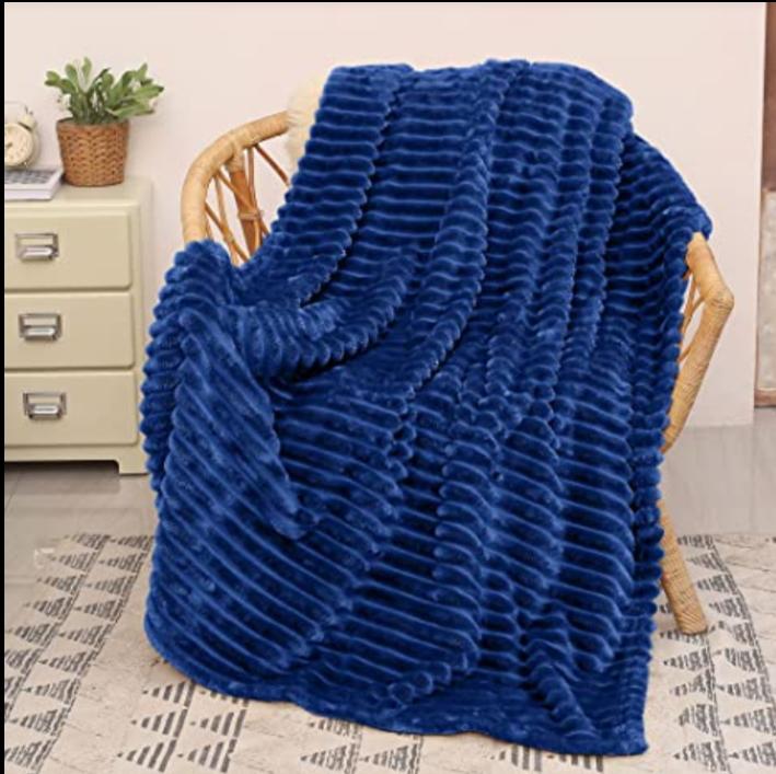 Fuzzy fleece Soft Throw Blanket
