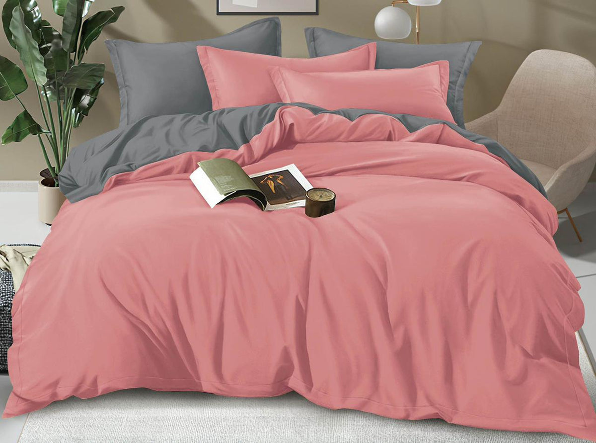 Duvetcover with Bedsheet Four Pillowcases