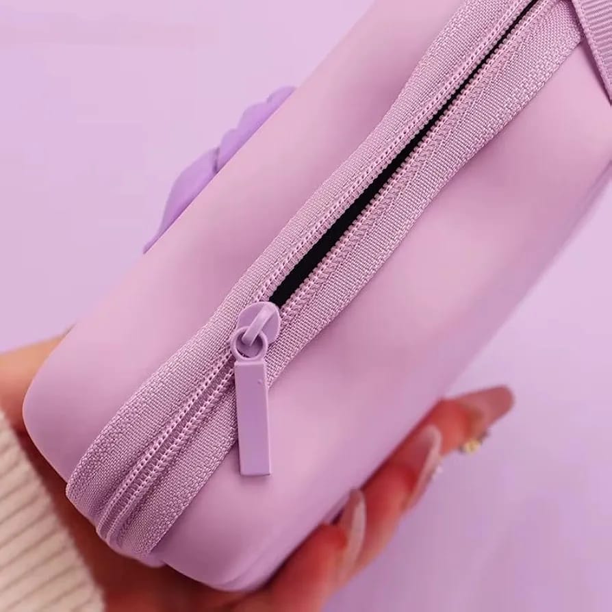 Cute Bow & Heart Design sanitary pad / cable organizer